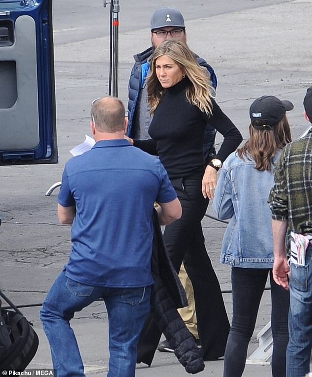 Photos Surface From the Set of Apple Series &#039;The Morning Show&#039; Starring Jennifer Aniston and Steve Carrell