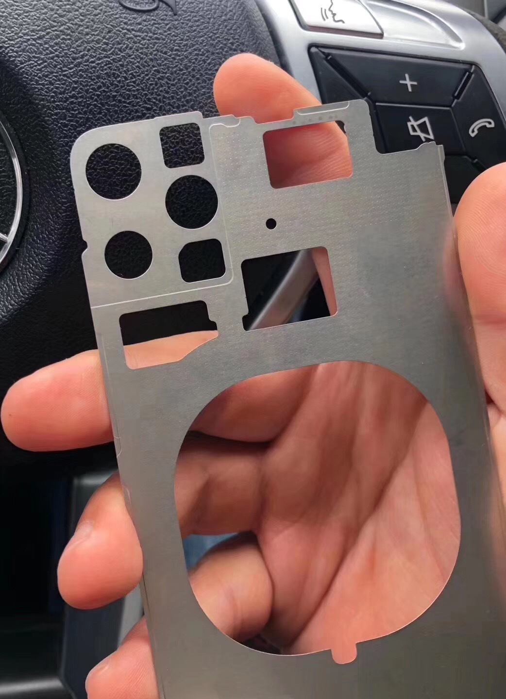 iPhone Chassis Part With Cutouts for Triple-Lens Camera Allegedly Leaked