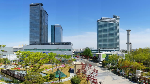 Samsung Expects 60% Drop in Q1 Profit