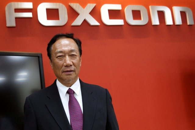 Terry Gou to Step Back From Foxconn&#039;s Day-to-Day Operations, Reveals iPhone Will Start Mass Production in India This Year