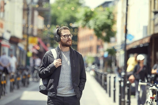 Sony H900N Hi-Res Noise Cancelling Wireless Headphones On Sale for $100 Off [Deal]