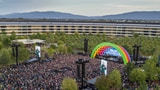 Apple Celebrates Steve Jobs and Opening of Apple Park With Lady Gaga Concert [Photos]