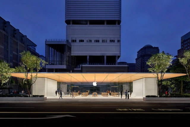 Apple Opens Xinyi A13 Retail Store in Taipei [Photos]