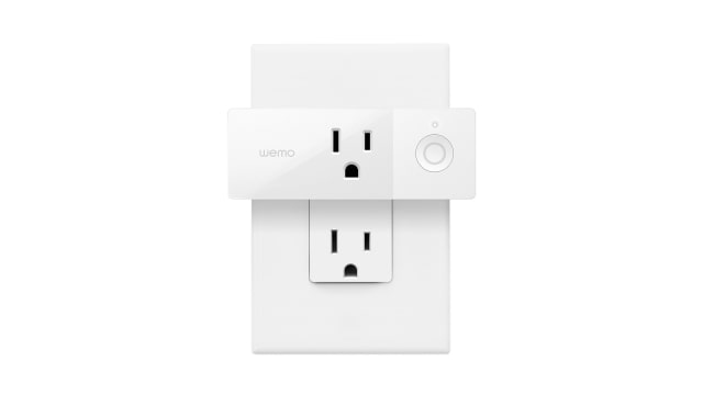 Wemo Mini Smart Plug With Apple HomeKit Support On Sale for $17.99 [Deal]