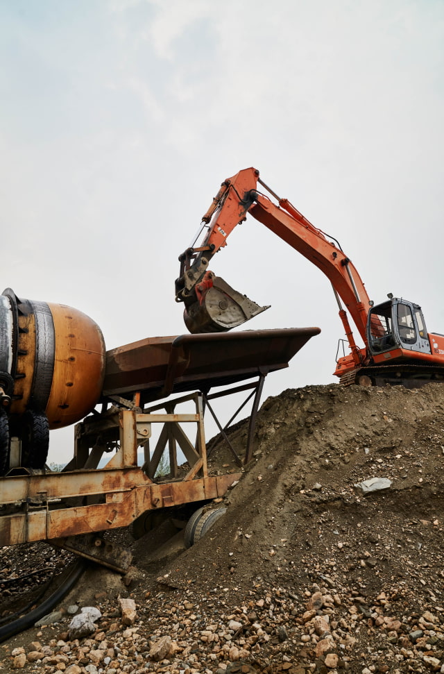 Apple to Source Gold From Miners Who Commit to Restoring the Land They&#039;re Operating On