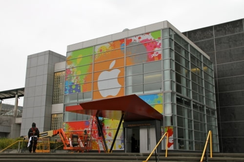 Apple Starts Prepping Yerba Buena Center for Special Event