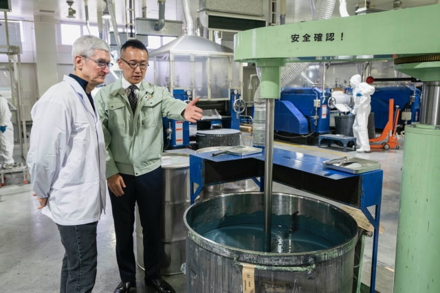 Tim Cook: Seiko Advance is &#039;Reason&#039; Apple Could Release iPhone 11 Pro in Midnight Green