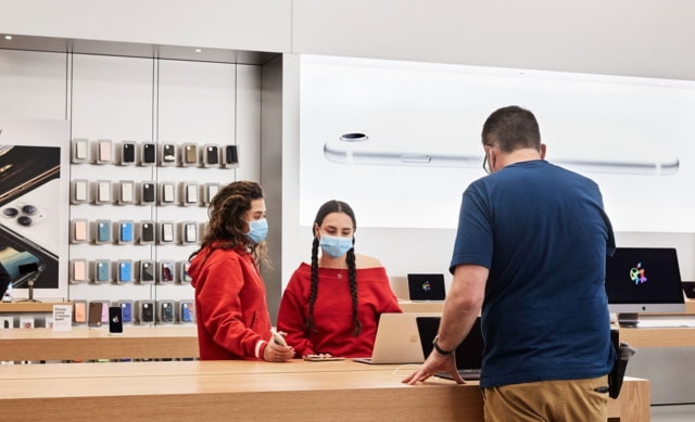 Apple to Reopen 25 Stores in the U.S. and 12 in Canada This Week