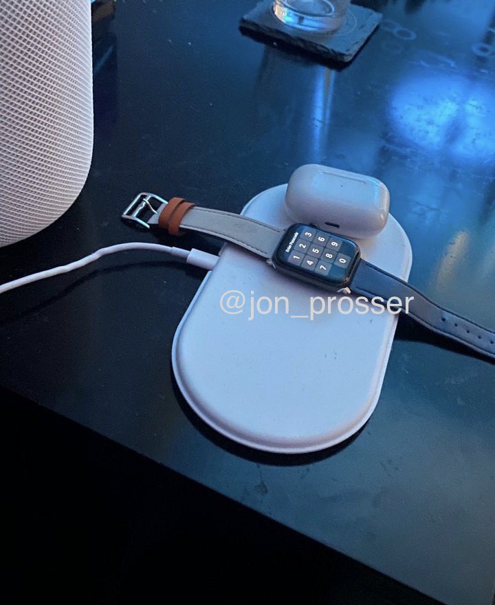 Leaked Images Allegedly Show &#039;C68&#039; AirPower Wireless Charging Mat With Apple Watch Support