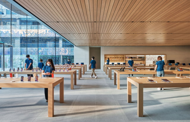 New Apple Sanlitun Retail Store Opens Today in Beijing [Photos]