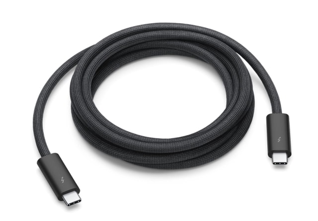 Apple Now Sells a 2m Braided Thunderbolt 3 Pro Cable for $129