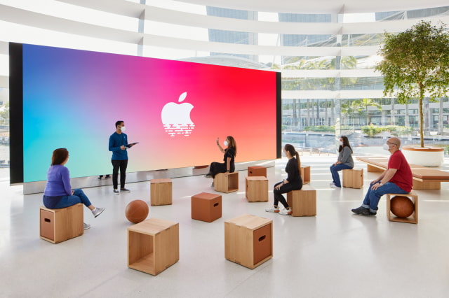 Apple&#039;s Newest Retail Store Sits on the Waters of Marina Bay in Singapore [Photos]