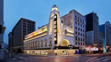 Apple Unveils New Tower Theatre Retail Store in Downtown Los Angeles