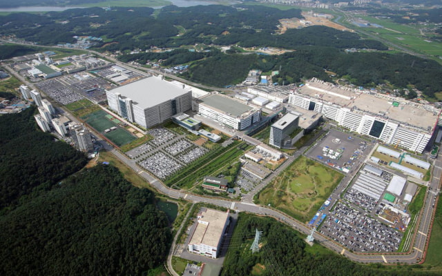 LG Begins Development of Brighter, Longer Lasting OLED Display for 12.9-inch iPad Pro [Report]