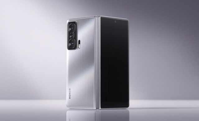 Honor Unveils Magic V Foldable Smartphone [Video]