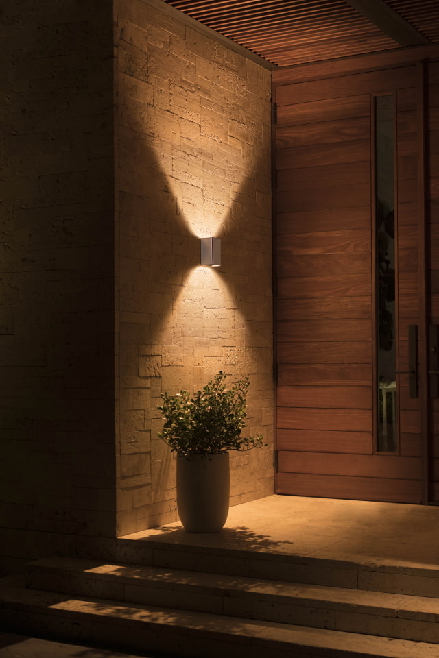 Philips Hue Launches New Outdoor Lights