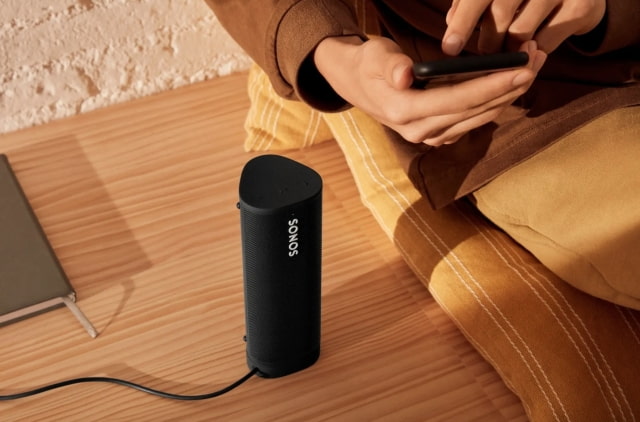 Sonos Launches Cheaper &#039;Sonos Roam SL&#039; Speaker Without Microphones