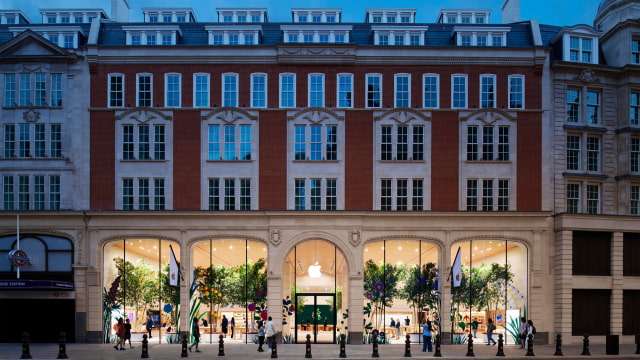 Apple Shares Photos of New Apple Brompton Road Store in London