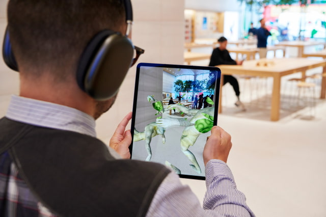 Apple Shares Photos of New Apple Brompton Road Store in London