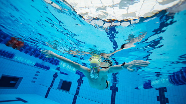 Apple Highlights Australian Swim Team&#039;s Use of Apple Watch and iPad