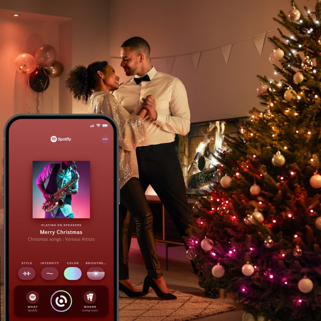 Philips Hue Debuts New &#039;Festavia&#039; Smart Christmas Lights