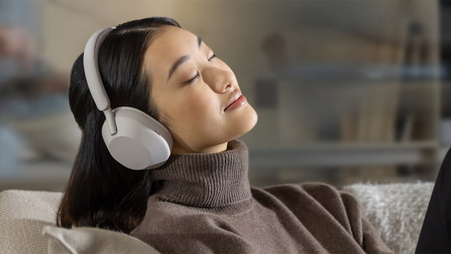 Sony WH-1000XM5 Noise Canceling Headphones On Sale for 30% Off [Lowest Price Ever]