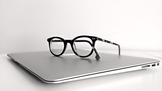 Apple Glasses to Launch in 2026 or 2027 at the Earliest [Kuo] - Vimarsana News
