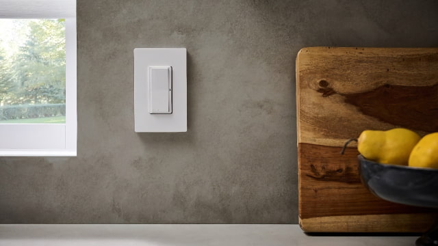 Lutron Introduces New Pico Paddle Smart Remote