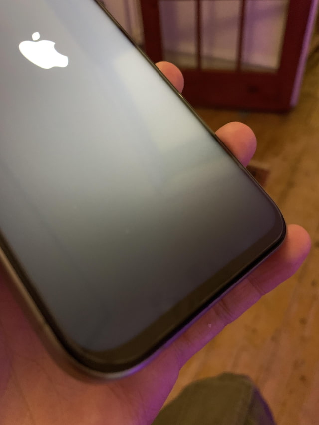 Apple Allegedly Ships Fake iPhone 15 Pro Max to Customer [Images]