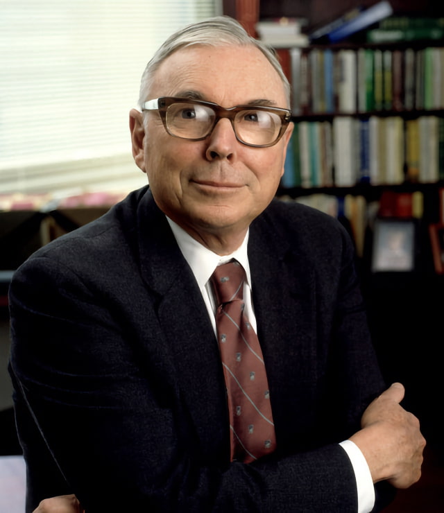 Tim Cook Posts Tribute to Berkshire Hathaway&#039;s Charlie Munger