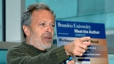 Robert Reich: Apple Isnt the Problem. Wall Street Big Banks Are