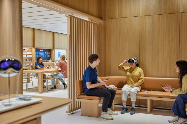 Apple Miami Worldcenter Opens January 24 in Downtown Miami