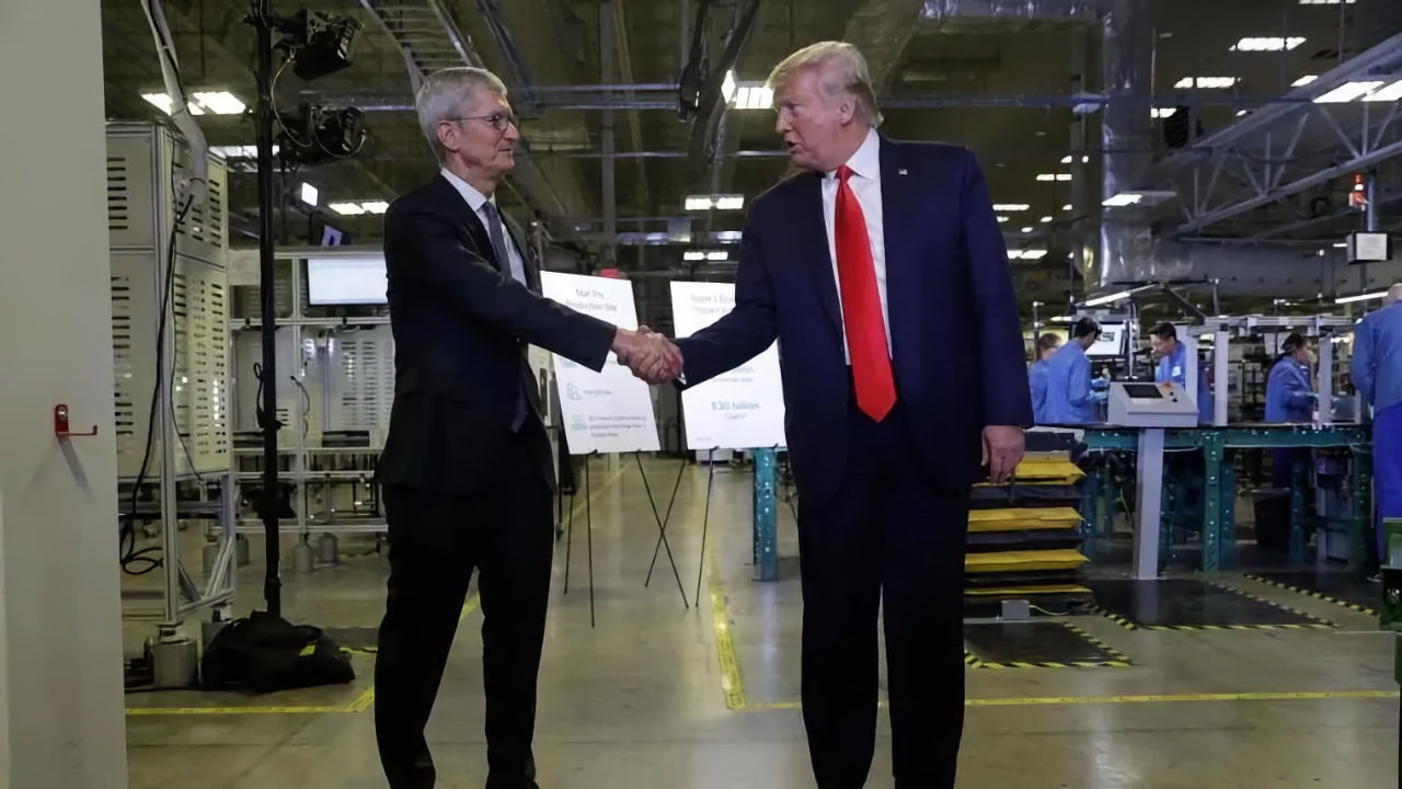 Трамп объявит о том, что Apple инвестирует еще 100 миллиардов долларов в производство в США [Сообщение]