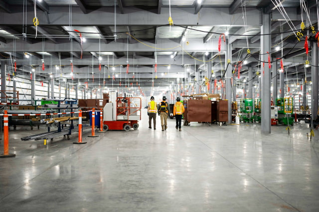 Apple Launches American Manufacturing Program, Boosts U.S. Investment to $600 Billion