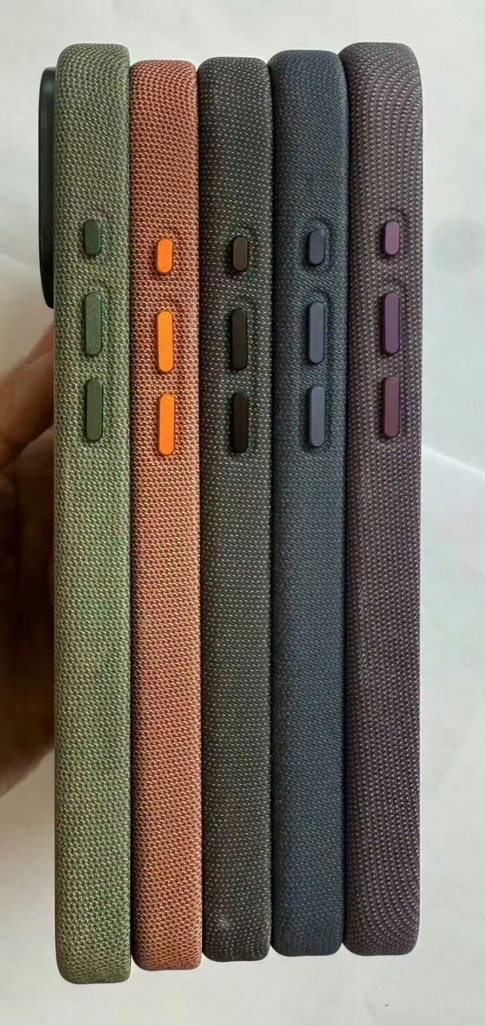 iPhone 17 &#039;TechWoven&#039; Case Colors Allegedly Leaked in New Photos