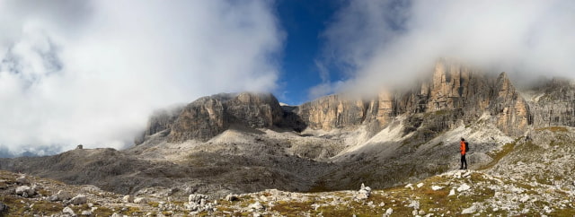 Pro Photographer Austin Mann Reviews iPhone 17 Pro Camera [Video]