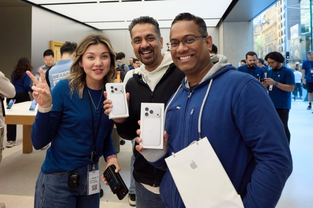 Apple Shares Photos From iPhone 17 Launch Day at Stores Worldwide [Gallery]