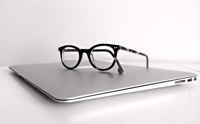 Apple Shelves Cheaper Vision Pro Redesign to Prioritize Smart Glasses [Report]