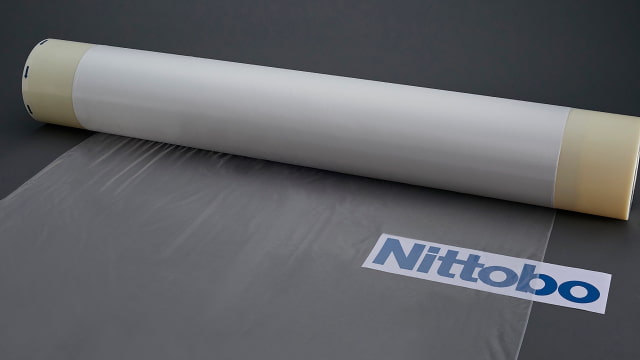 Apple Races to Secure Critical 'Glass Cloth' Supply for 2026 Devices [Report]