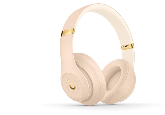 Beats Studio 3 True Wireless Over-Ear Headphones (White)