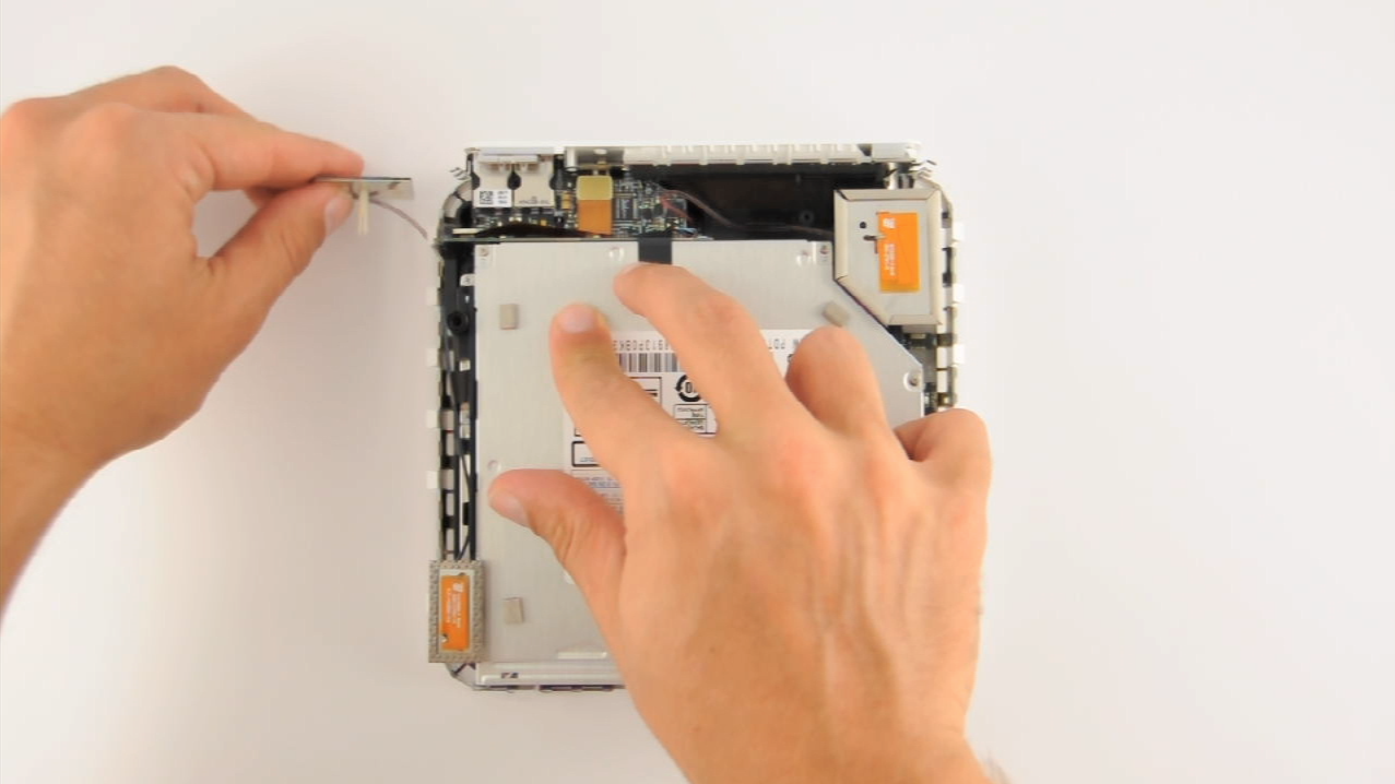 How to Upgrade the RAM in Your 2009 Mac Mini [Video]