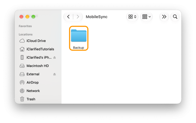 The MobileSync folder in Finder with its Backup folder ringed